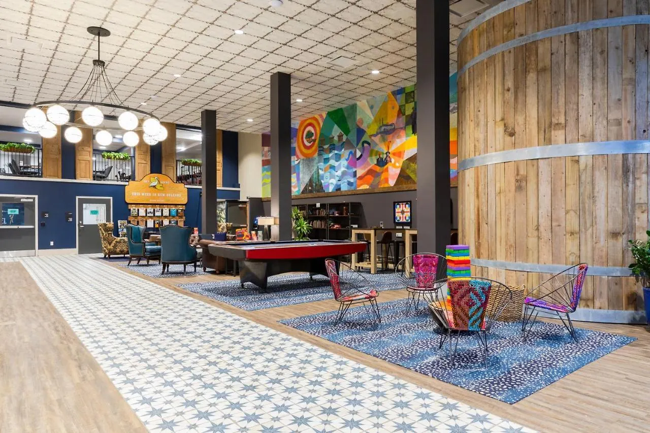 4 Central Hotels Near Bywater Historic District That Deliver