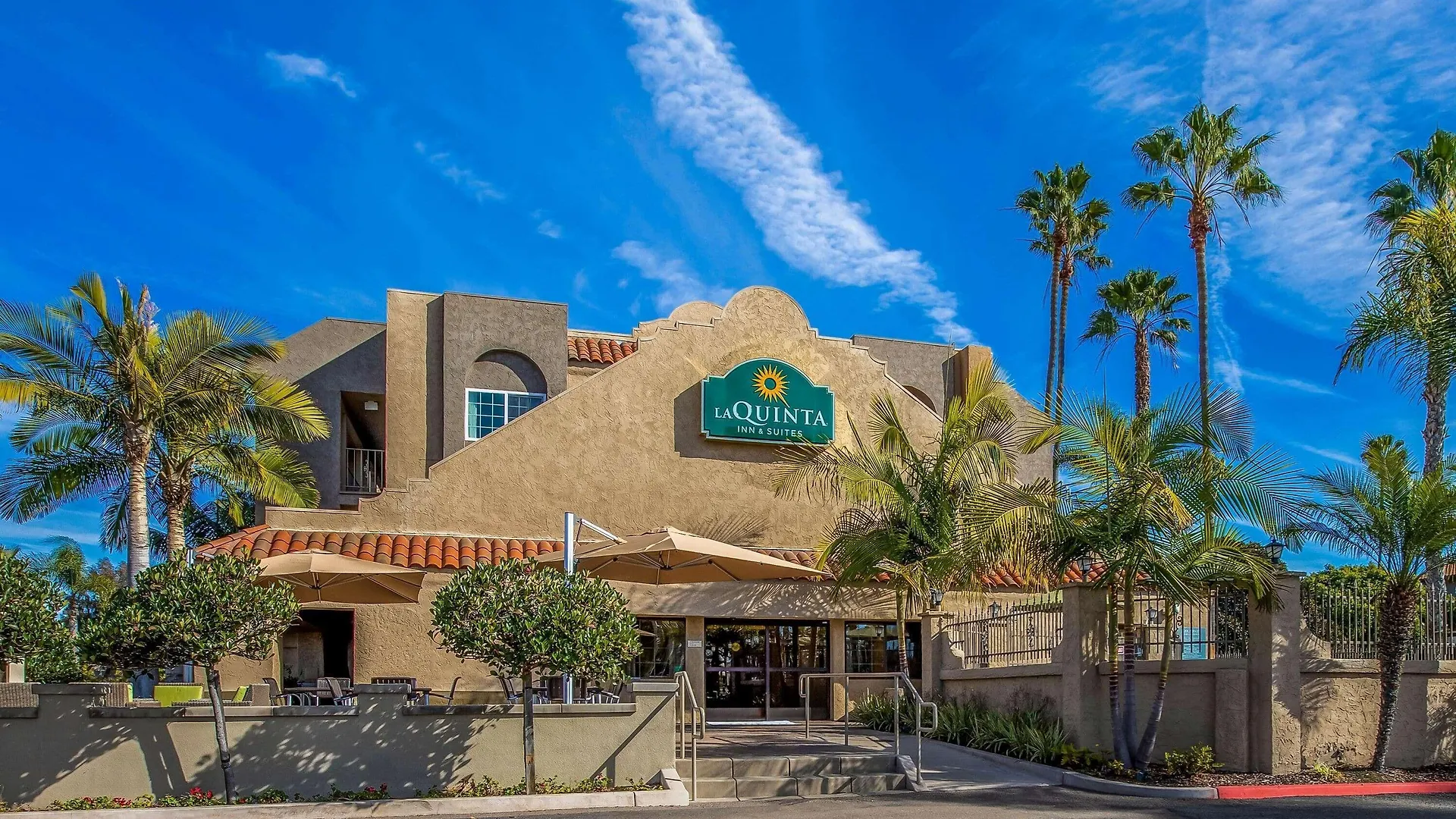 12 Top-Rated Hotels Close to Calavera Community Park