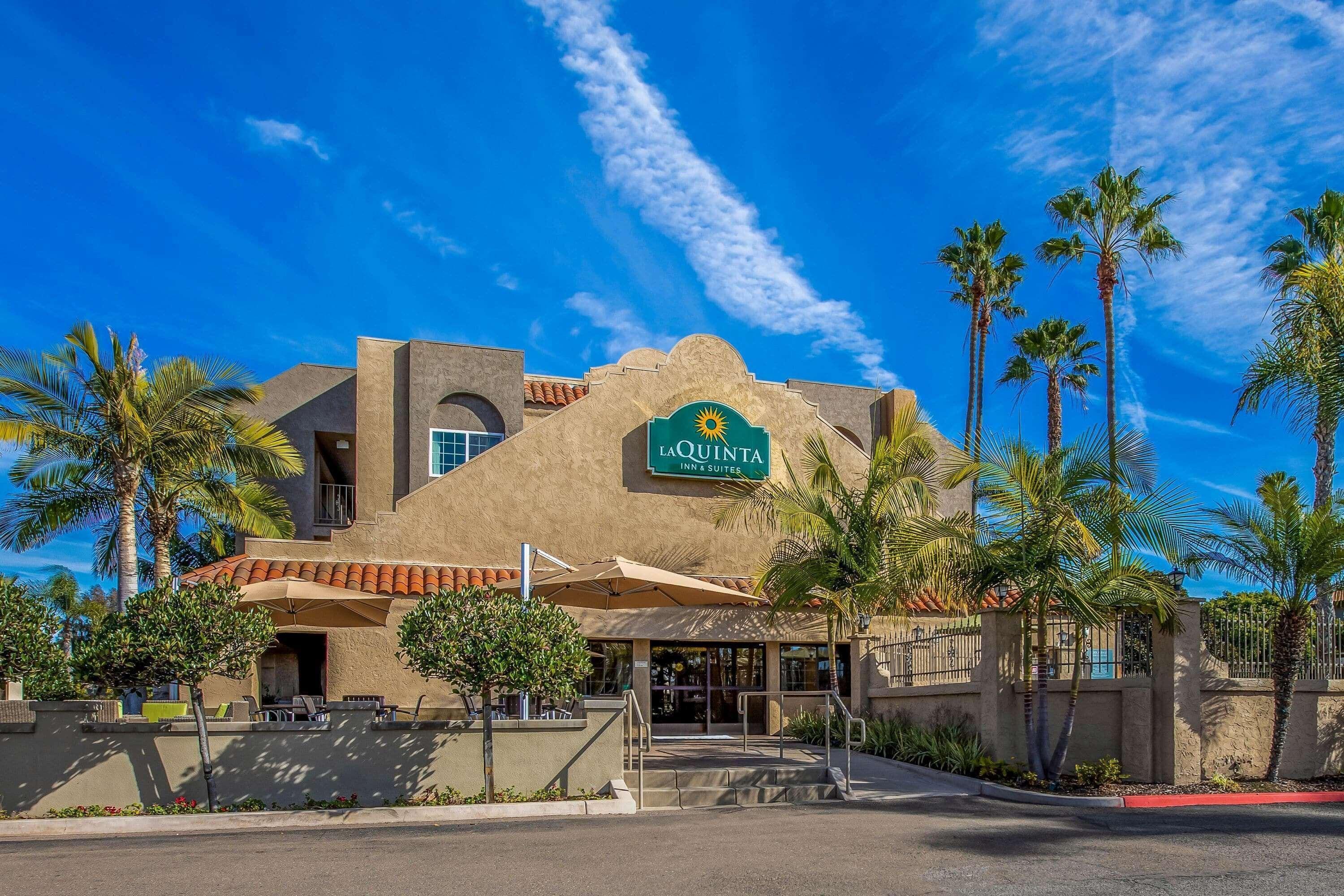 12 Top-Rated Hotels Close to Calavera Community Park